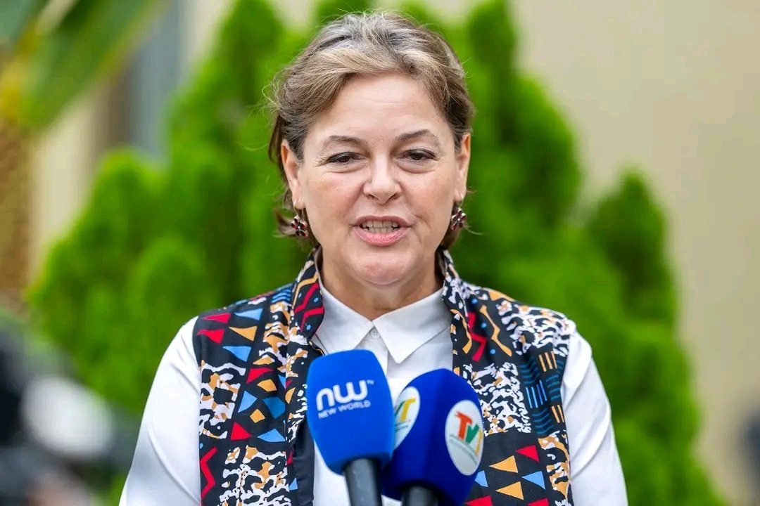 1 an après l'interruption aérienne, la cheffe de la MONUSCO foule le sol de Goma pour un cessez-le-feu