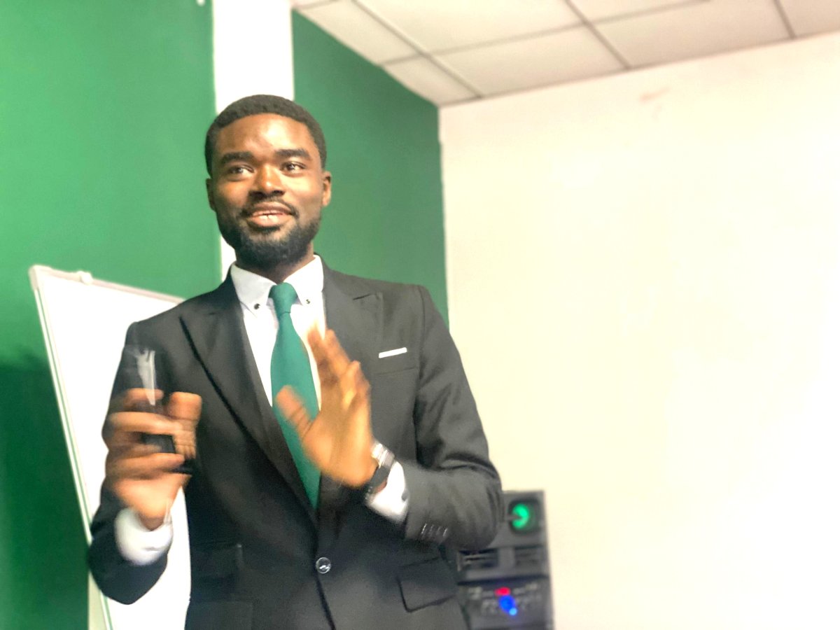 Kinshasa : quand l’entrepreneuriat par système séduit une jeunesse en quête de richesse durable